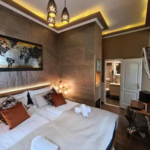 https://pension-hargita.vienna-besthotels.com